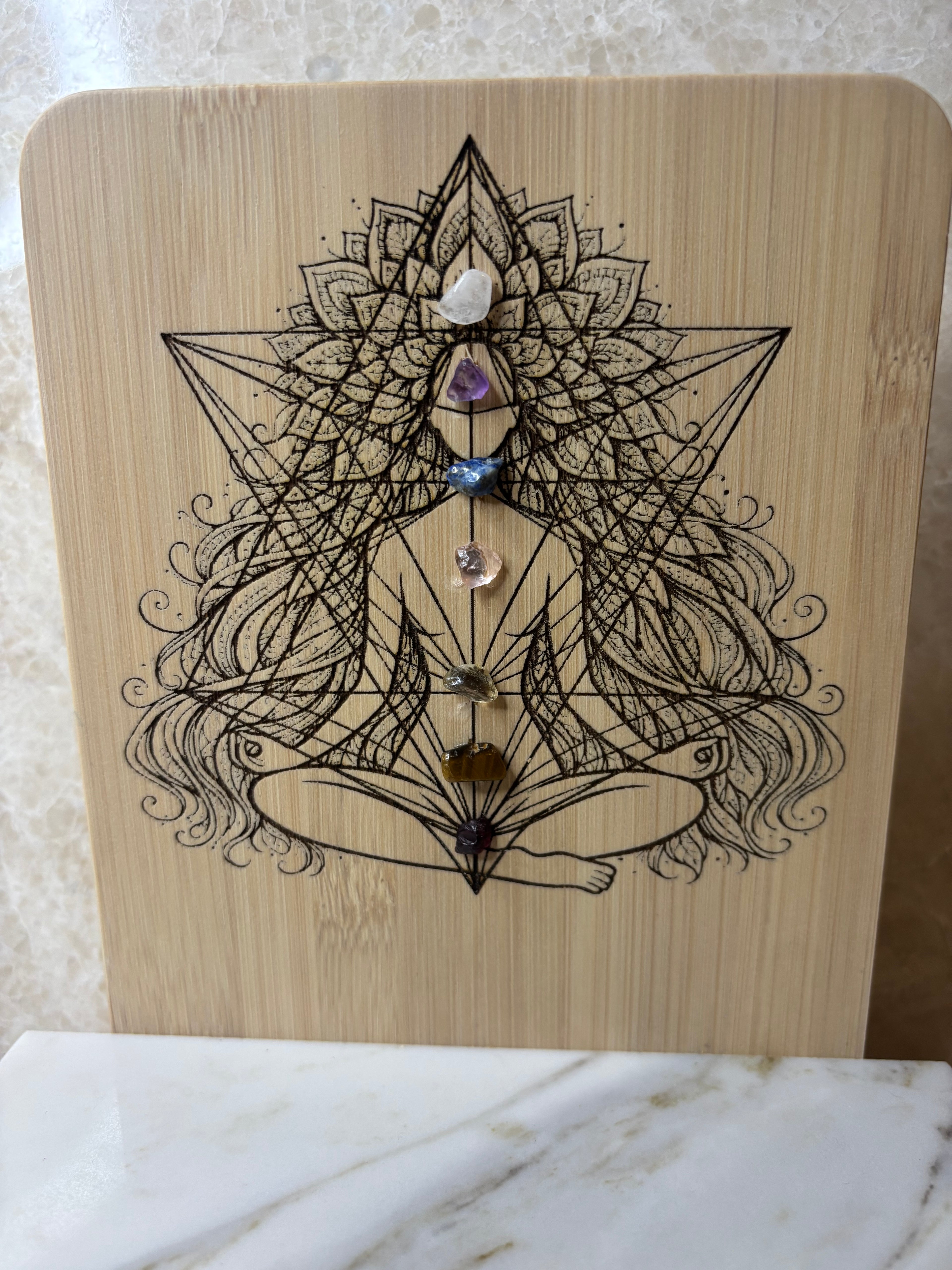 Chakra Altar Decor – 7 Chakra Crystal Display, Spiritual Meditation Altar, Energy Healing Decor UK