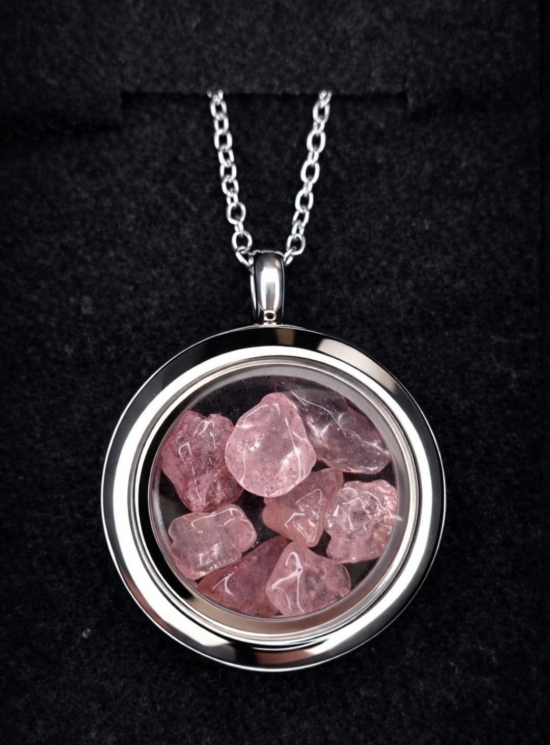 Inner light crystal pendant