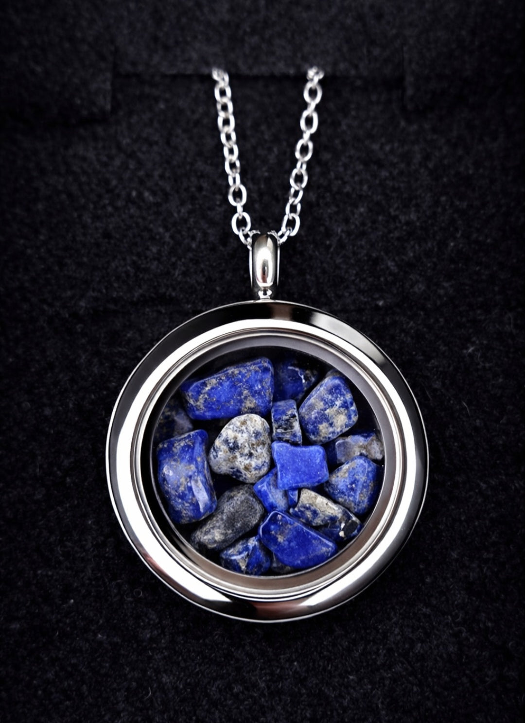 Inner light crystal pendant